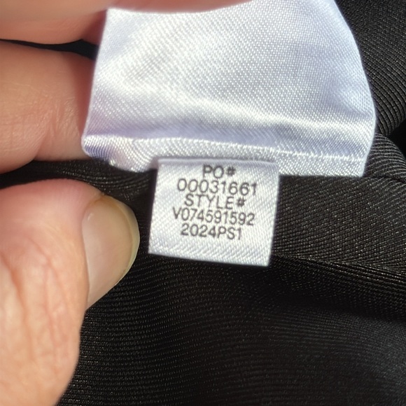 Vince Italian Wool Cropped Peacoat - Picture 16 of 16